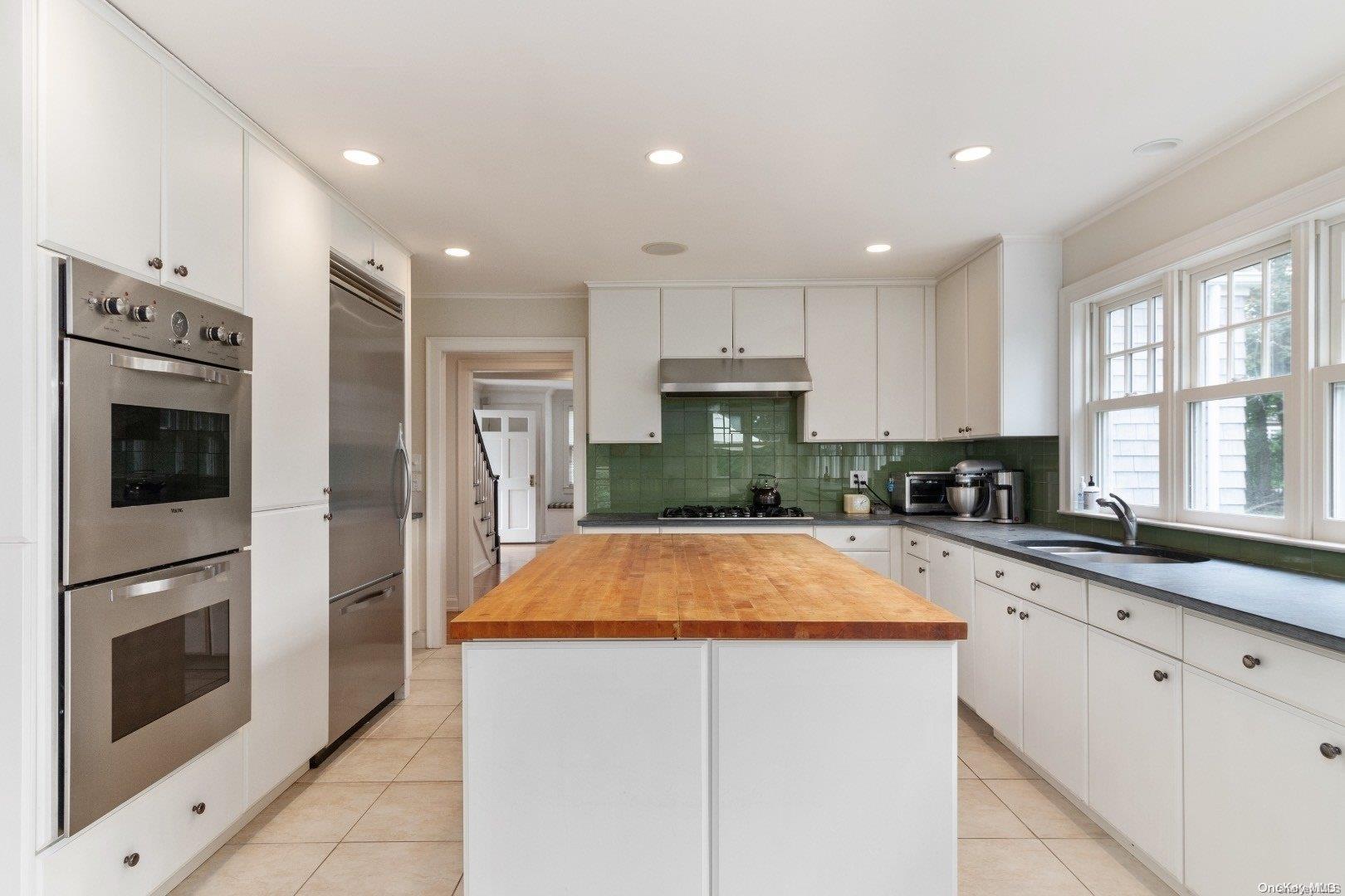 #8 photo, 64 S Hill Street, サフォーク郡 Southampton , NY 11968