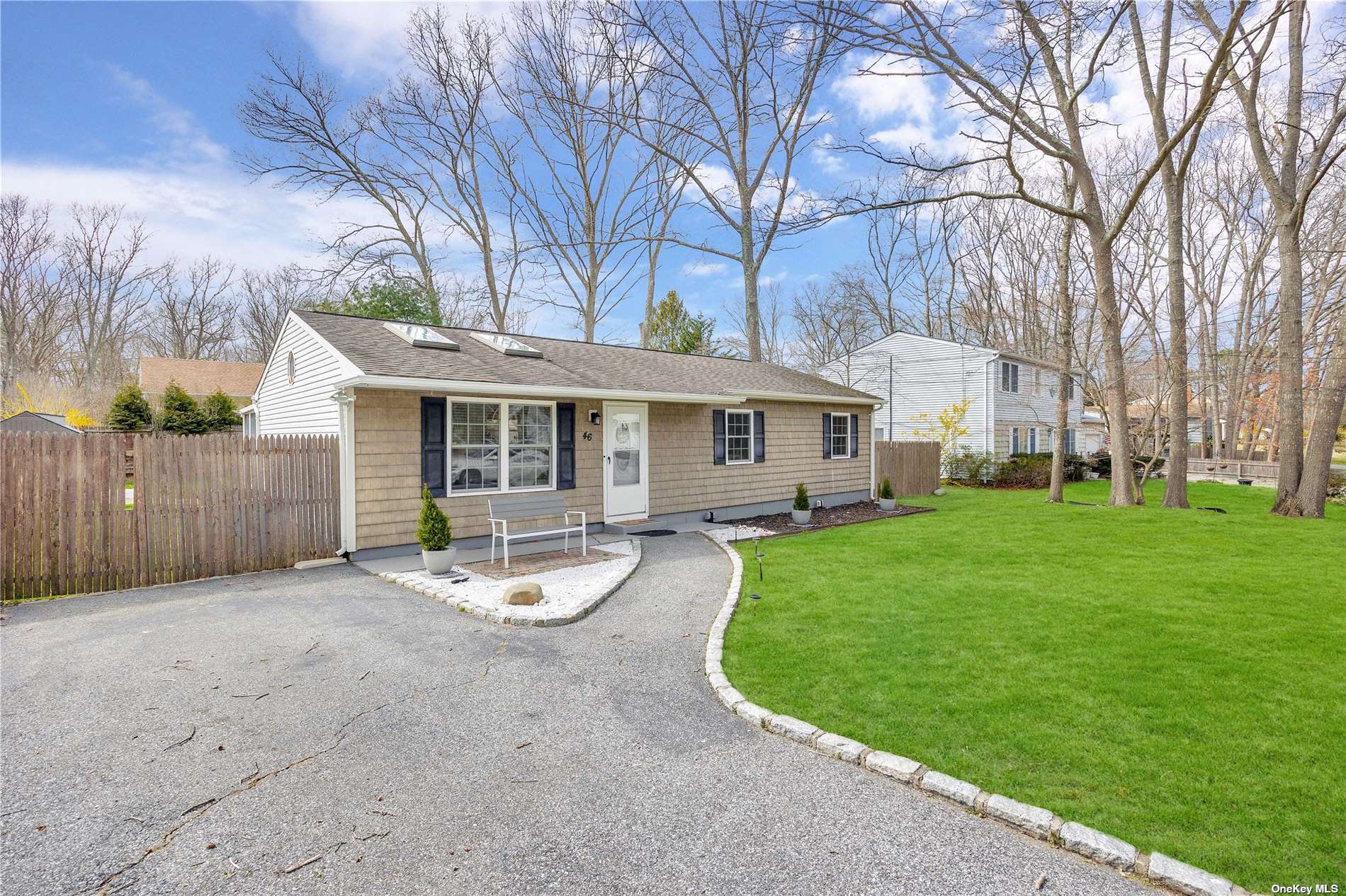 #1 photo, 46 Iroquois Trail, Ridge , NY 11961