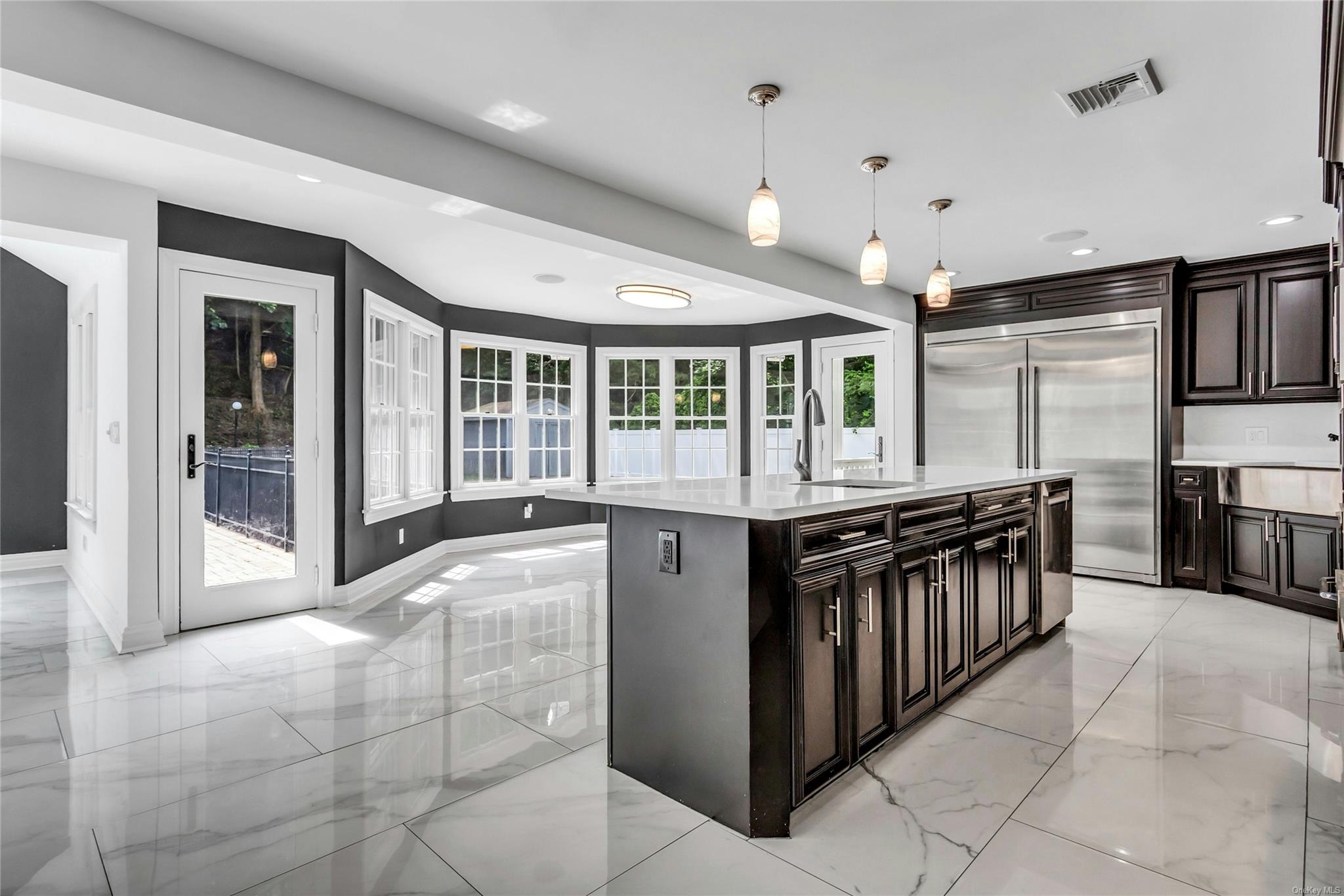 #14 photo, 26 Clipper Drive, サフォーク郡 Northport , NY 11768