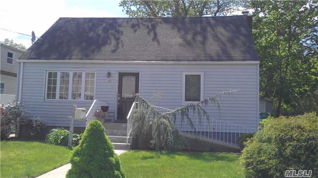 #1 photo, 164 Grenada Avenue, Roosevelt , NY 11575