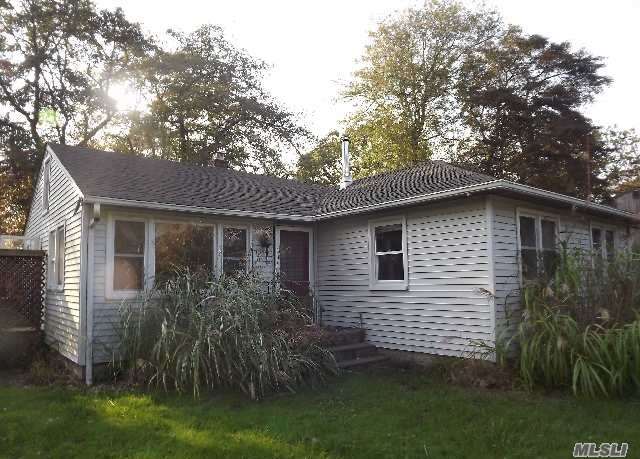 #1 photo, 32 Hemlock Drive, サフォーク郡 Mastic Beach , NY 11951