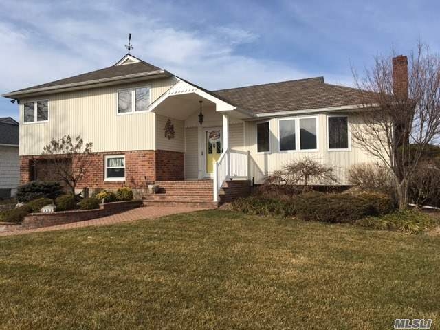 #1 photo, 323 Banbury Road, Massapequa , NY 11758