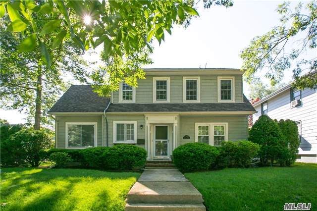#1 photo, 150 Verbena Avenue, Floral Park , NY 11001