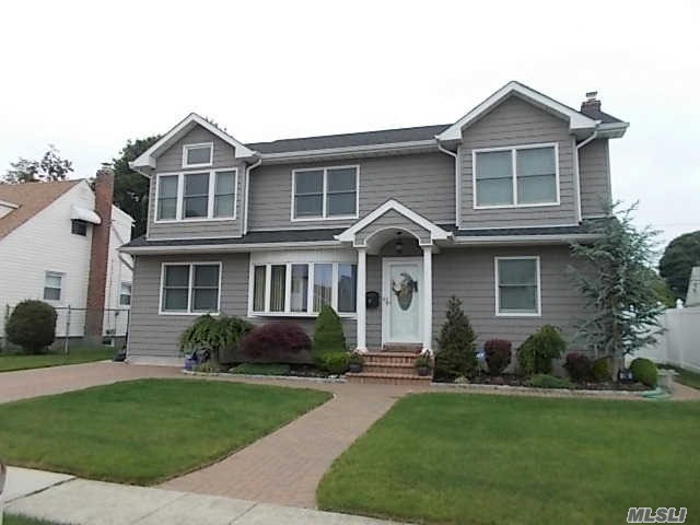 #1 photo, 164 Margaret Drive, ナッソー郡 East Meadow , NY 11554