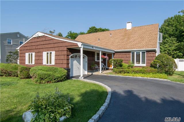 #1 photo, 7 Glide Lane, Holtsville , NY 11742