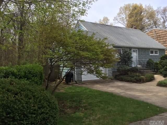 #1 photo, 100 N Richmond Avenue, ناسو Massapequa , NY 11758