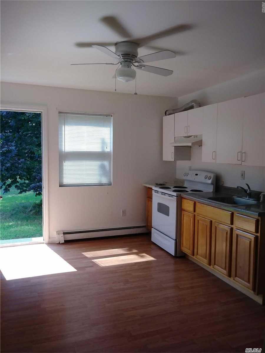 #1 photo, N Clinton Avenue, Bay Shore , NY 11706