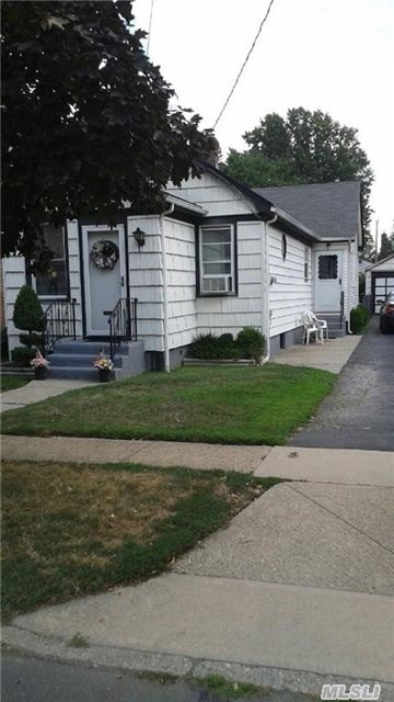 #1 photo, 143 Irving Avenue, Floral Park , NY 11001