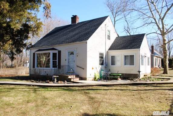 #1 photo, 28 Central Avenue, サフォーク郡 Miller Place , NY 11764