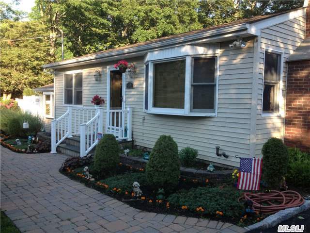 #1 photo, 19 2nd Street, מחוז סאפוק Wading River , NY 11792