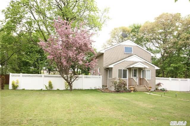 #1 photo, 774 Long Island Avenue, מחוז סאפוק Medford , NY 11763