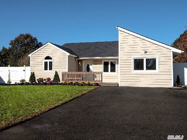 #1 photo, 161 Tarpon Avenue, Medford , NY 11763