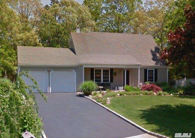 #1 photo, 21 Guardian Drive, Mount Sinai , NY 11766