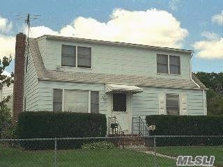 #1 photo, 125 N Wantagh Avenue, Levittown , NY 11756