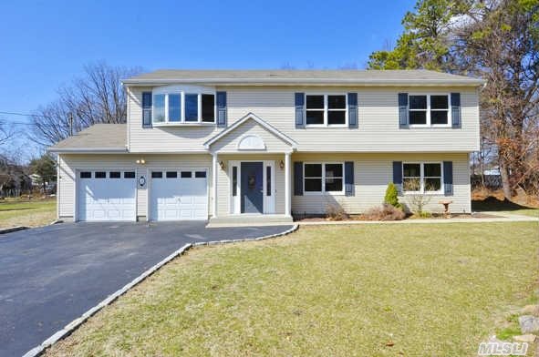 #1 photo, 3 Giasi Court, West Babylon , NY 11704