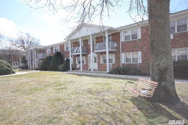 #1 photo, 217 Fairharbor Drive, Саффолк ‖ Patchogue , NY 11772