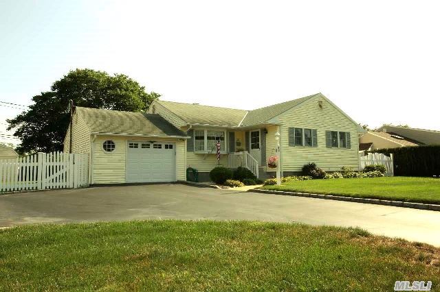 #1 photo, 20 Marvin Drive, Kings Park , NY 11754