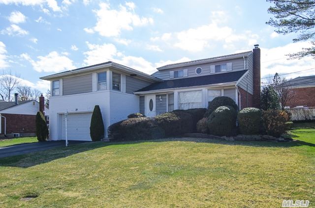 #1 photo, 29 Kings Lane, Manhasset Hills , NY 11040