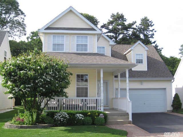 #1 photo, 209 Pleasant Drive, サフォーク郡 Bay Shore , NY 11706