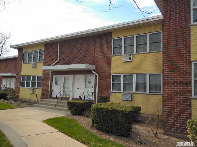 #1 photo, 182 Farber Drive, West Babylon , NY 11704