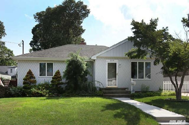 #1 photo, 2514 5th Street, ناسو East Meadow , NY 11554