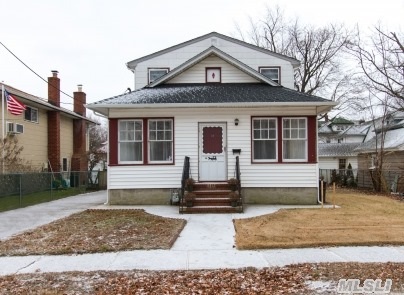 #1 photo, 14 Ella Street, ナッソー郡 Lynbrook , NY 11563