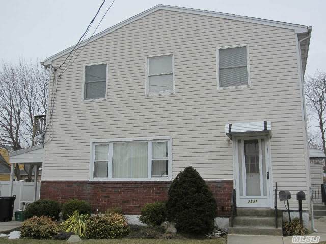 #1 photo, 2331 Salisbury Road, নাসাউ কাউন্টি Westbury , NY 11590