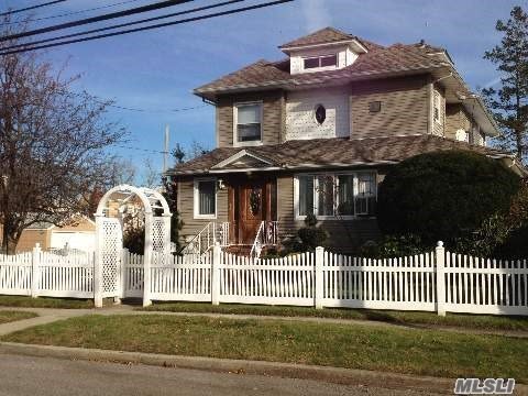 #1 photo, 312 Vincent Avenue, ناسو Lynbrook , NY 11563