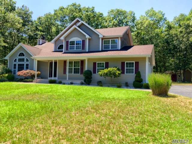 #1 photo, 674 Old Medford Avenue, サフォーク郡 Medford , NY 11763