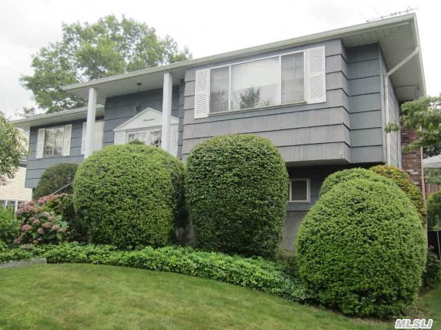 #1 photo, 17 Valentine Drive, নাসাউ কাউন্টি Albertson , NY 11507