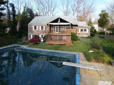 #1 photo, 4 Bayberry Road, サフォーク郡 Setauket , NY 11733