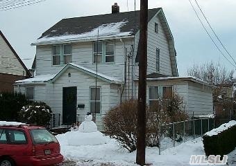 #1 photo, 41 Smith Street, ناسو Merrick , NY 11566