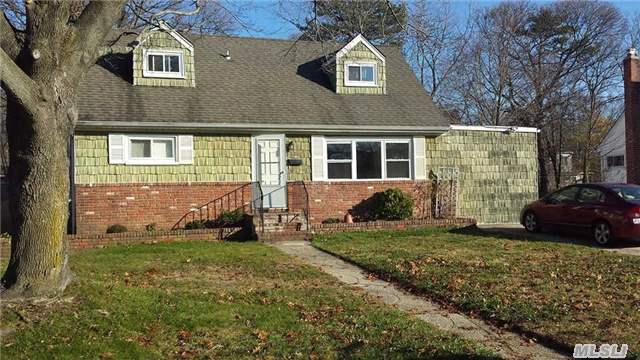 #1 photo, 51 Center Street, Lake Ronkonkoma , NY 11779