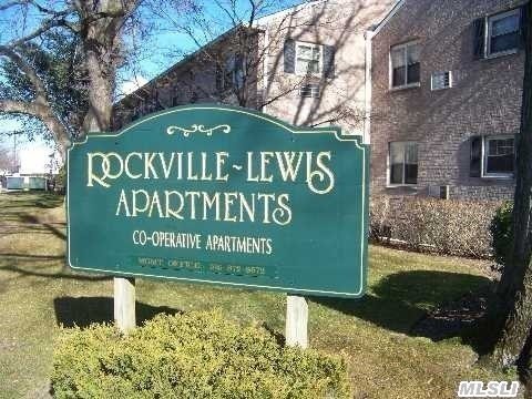 #1 photo, 5 S Lewis Place, 长岛 Rockville Centre , NY 11570