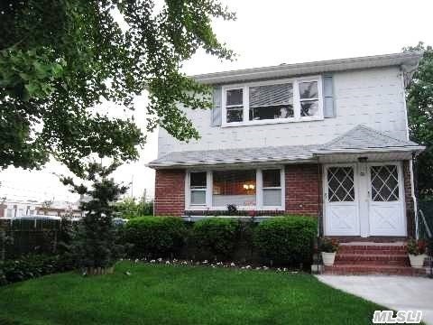#1 photo, 86 S Corona Avenue, ناسو Valley Stream , NY 11580
