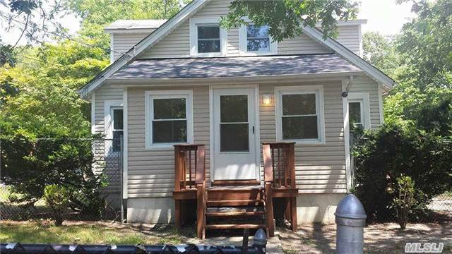 #1 photo, 17 Hawkins Road, Medford , NY 11763