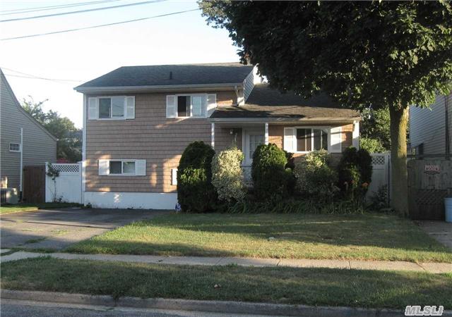 #1 photo, 11 Howard Street, Hicksville , NY 11801