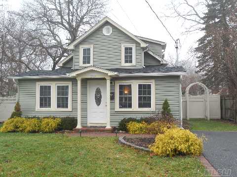 #1 photo, 252 Greeley Avenue, サフォーク郡 Sayville , NY 11782