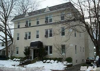 #1 photo, 51 Smith Street, ناسو Merrick , NY 11566