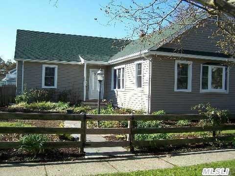 #1 photo, 128 S Clinton Avenue, Bay Shore , NY 11706