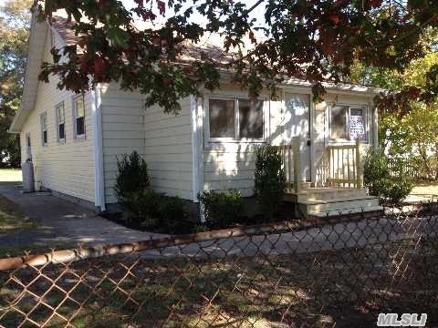 #1 photo, 37 Oaklawn Avenue, Farmingville , NY 11738