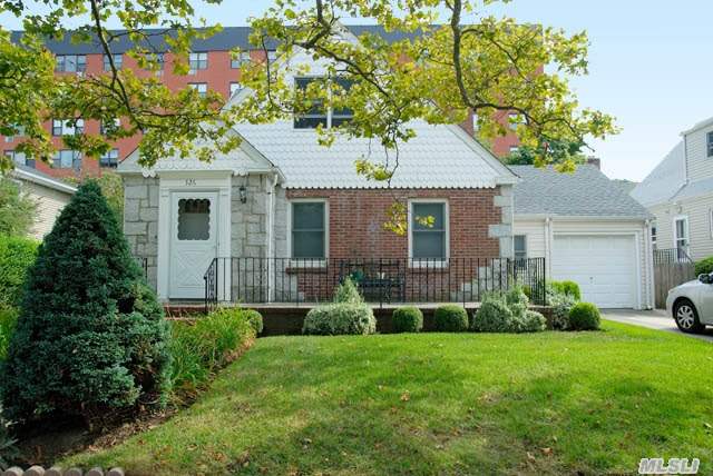 #1 photo, 326 E Penn Street, Long Beach , NY 11561