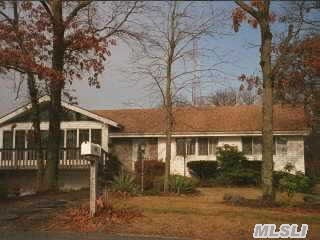 #1 photo, 37 Knollcrest Avenue, Farmingville , NY 11738
