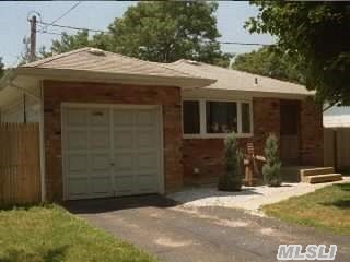 #1 photo, 108A N Coates Avenue, Holbrook , NY 11741