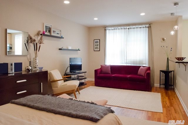 #1 photo, 67-30 Clyde Street, Forest Hills , NY 11375