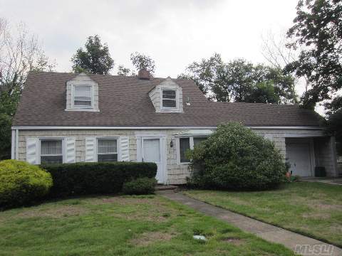 #1 photo, 337 Jamaica Boulevard, নাসাউ কাউন্টি Carle Place , NY 11514