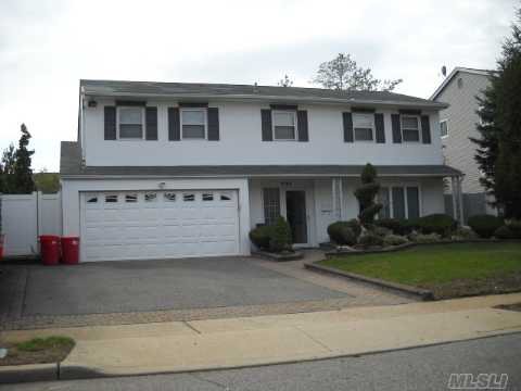 #1 photo, 3104 Susan Road, ナッソー郡 South Bellmore , NY 11710