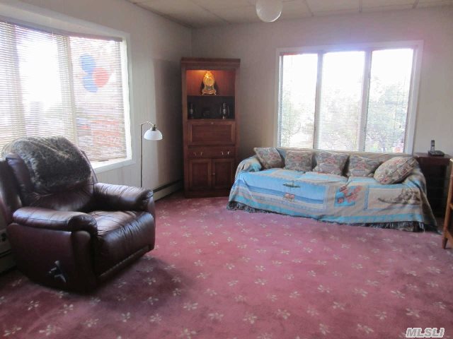 #1 photo, 80 5th Avenue, নাসাউ কাউন্টি Westbury , NY 11590