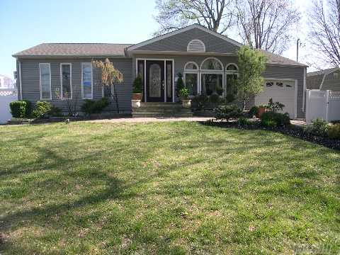 #1 photo, 65 Halycon Road, Lindenhurst , NY 11757