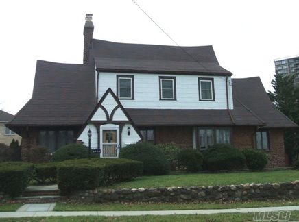 #1 photo, 26-14 211th Street, 皇后区 Bayside , NY 11360